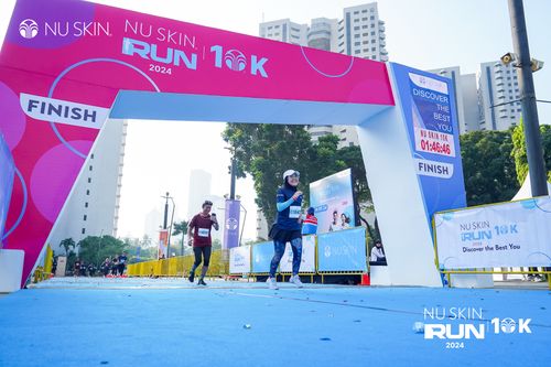 Race photo from Nu Skin Run 10K