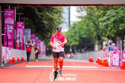 Race photo from Smartfren Run 2024