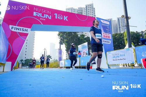 Race photo from Nu Skin Run 10K