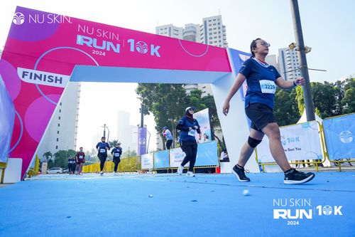 Race photo from Nu Skin Run 10K