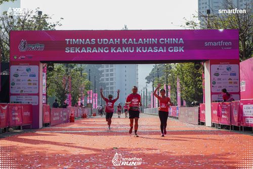 Race photo from Smartfren Run 2025 