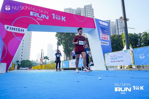Race photo from Nu Skin Run 10K