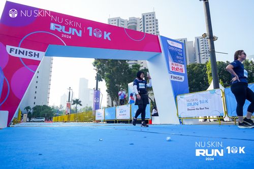 Race photo from Nu Skin Run 10K