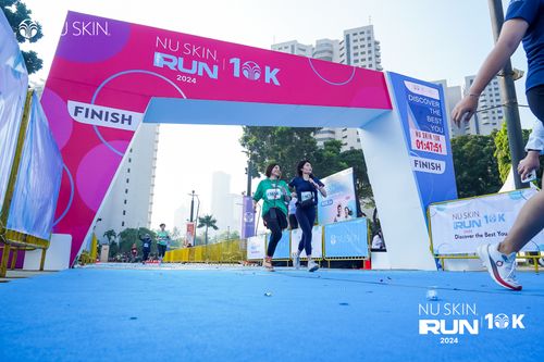 Race photo from Nu Skin Run 10K