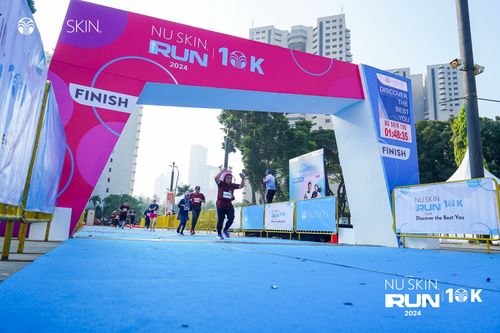 Race photo from Nu Skin Run 10K