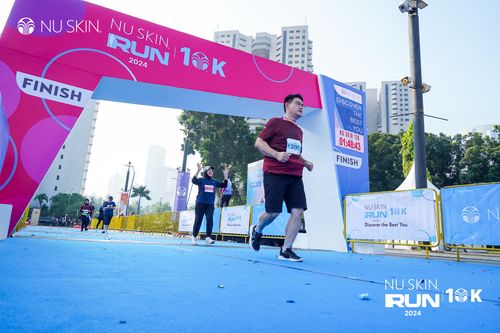 Race photo from Nu Skin Run 10K