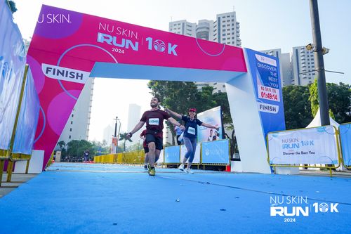 Race photo from Nu Skin Run 10K