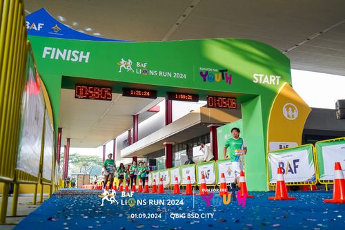 Race photo from BAF LIONS RUN 2024