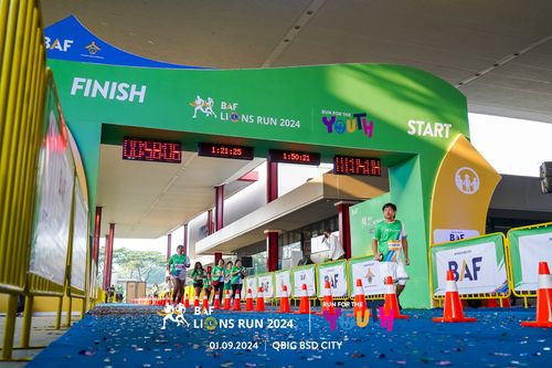 Race photo from BAF LIONS RUN 2024