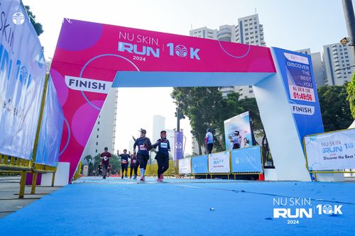 Race photo from Nu Skin Run 10K