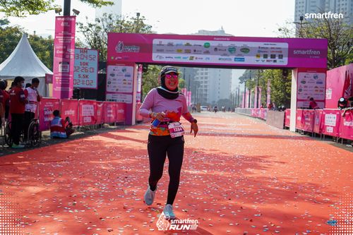 Race photo from Smartfren Run 2025 