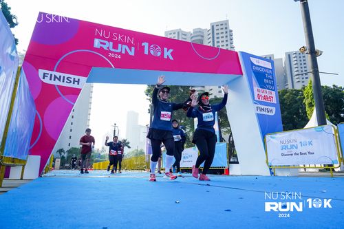 Race photo from Nu Skin Run 10K