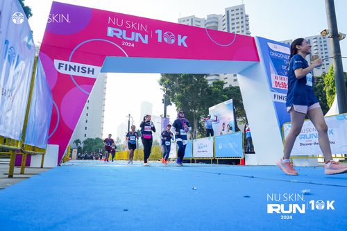 Race photo from Nu Skin Run 10K