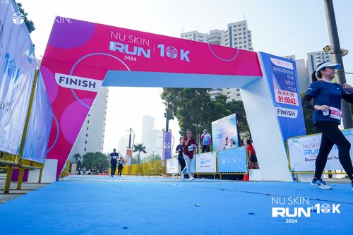 Race photo from Nu Skin Run 10K