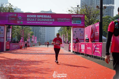 Race photo from Smartfren Run 2025 