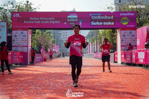 Race photo from Smartfren Run 2025 