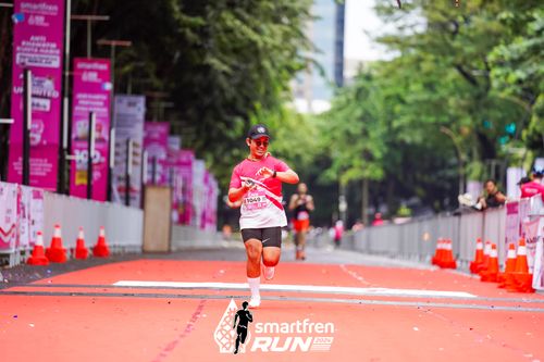 Race photo from Smartfren Run 2024