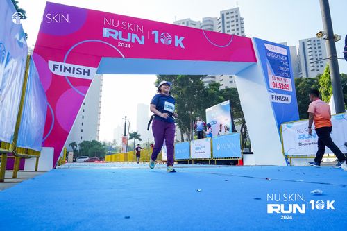 Race photo from Nu Skin Run 10K