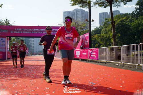 Race photo from Smartfren Run 2025 