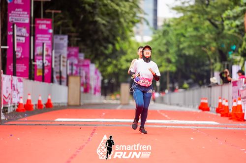 Race photo from Smartfren Run 2024