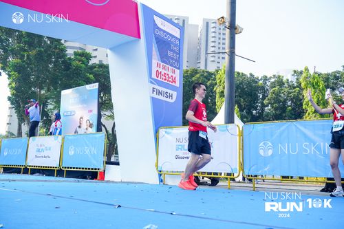Race photo from Nu Skin Run 10K