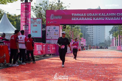 Race photo from Smartfren Run 2025 