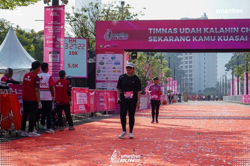 Race photo from Smartfren Run 2025 