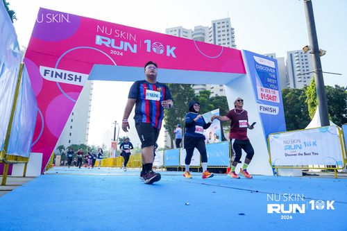 Race photo from Nu Skin Run 10K