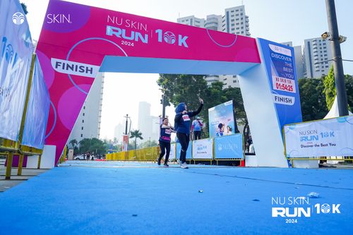 Race photo from Nu Skin Run 10K