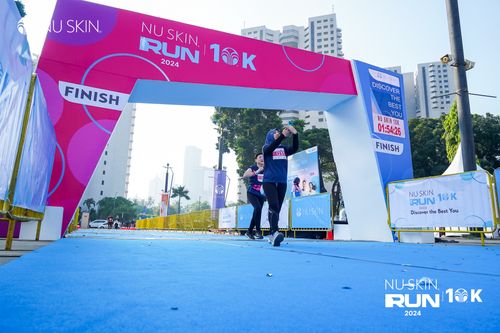 Race photo from Nu Skin Run 10K