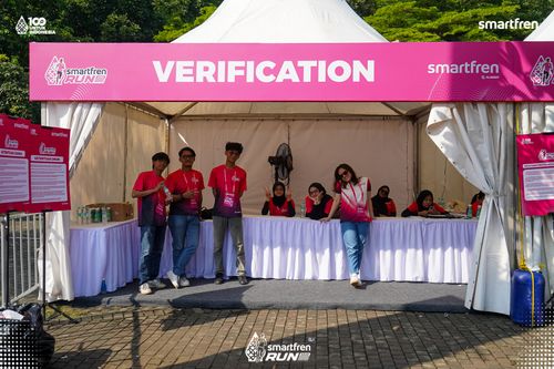 Race photo from Smartfren Run 2025 