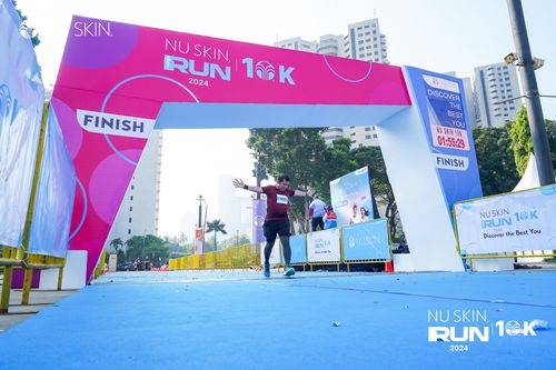Race photo from Nu Skin Run 10K