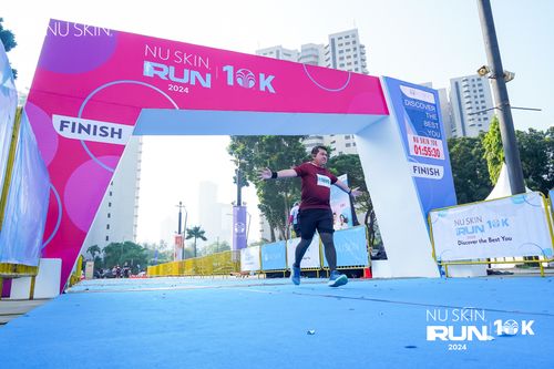 Race photo from Nu Skin Run 10K