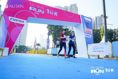 Race photo from Nu Skin Run 10K