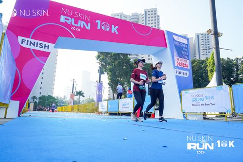 Race photo from Nu Skin Run 10K