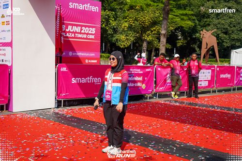 Race photo from Smartfren Run 2025 