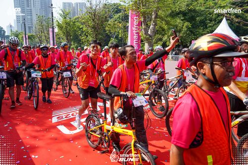Race photo from Smartfren Run 2025 