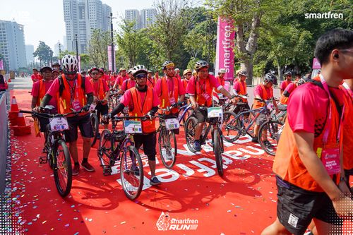 Race photo from Smartfren Run 2025 