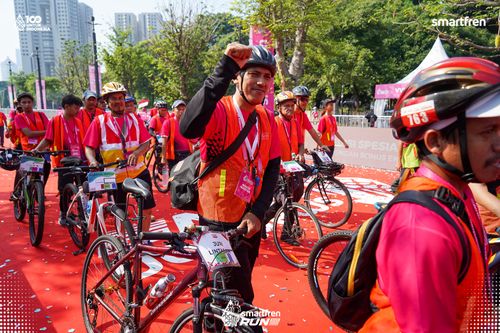 Race photo from Smartfren Run 2025 