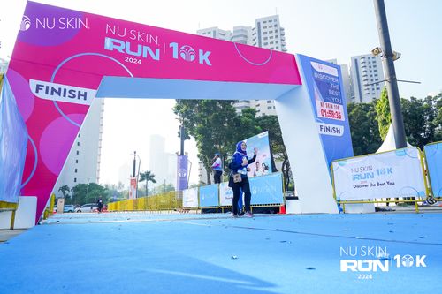 Race photo from Nu Skin Run 10K