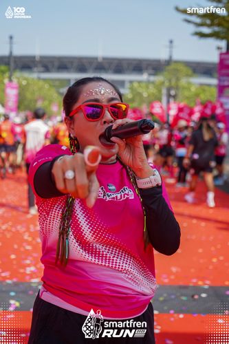 Race photo from Smartfren Run 2025 