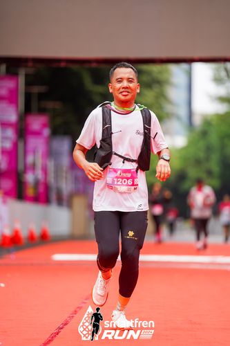 Race photo from Smartfren Run 2024