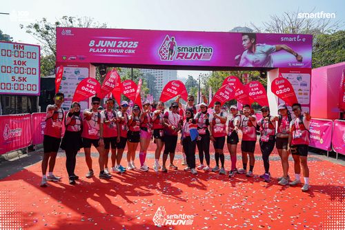 Race photo from Smartfren Run 2025 