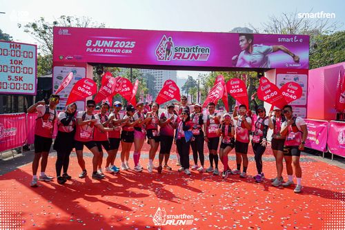 Race photo from Smartfren Run 2025 
