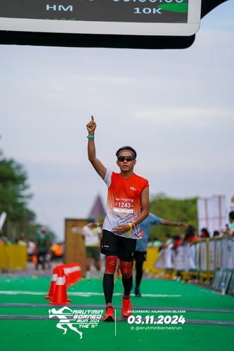 Race photo from Arutmin Borneo Run 2024