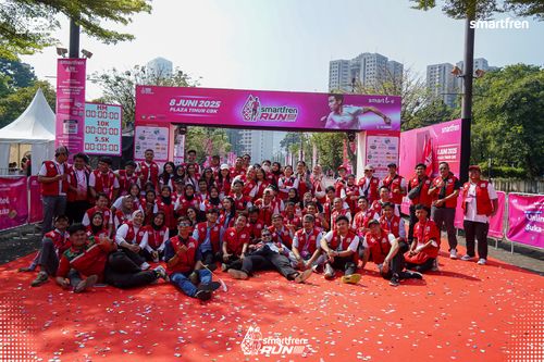 Race photo from Smartfren Run 2025 