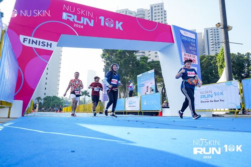 Race photo from Nu Skin Run 10K