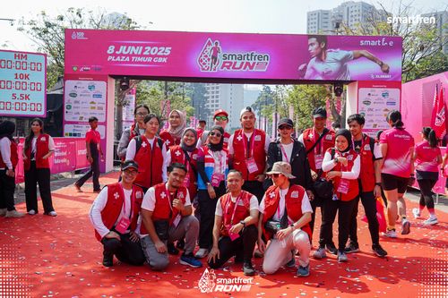 Race photo from Smartfren Run 2025 