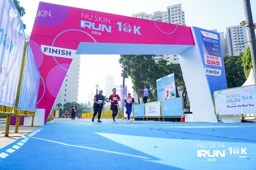 Race photo from Nu Skin Run 10K