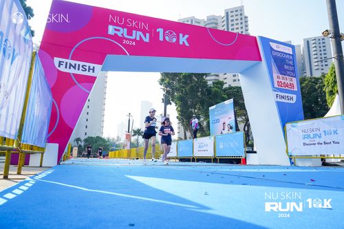 Race photo from Nu Skin Run 10K